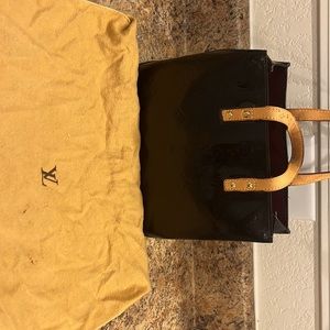 Black patent leather Reade PM